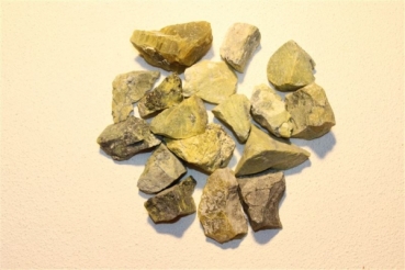 Preview: Serpentin Rohstein Steinwesen im Medizinrad Steinkreis Set