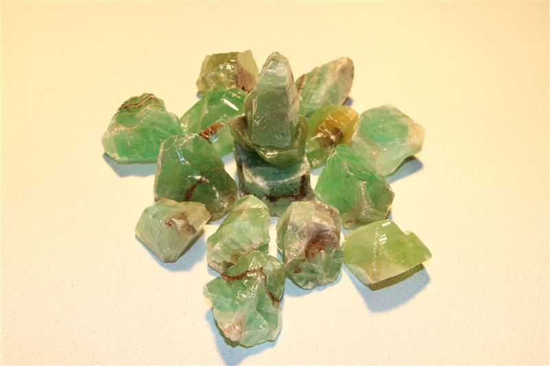Steindepot Onlineshop | Serpentin, Rohsteine Mineral Wassersteine | Mineralien Und Edelsteine